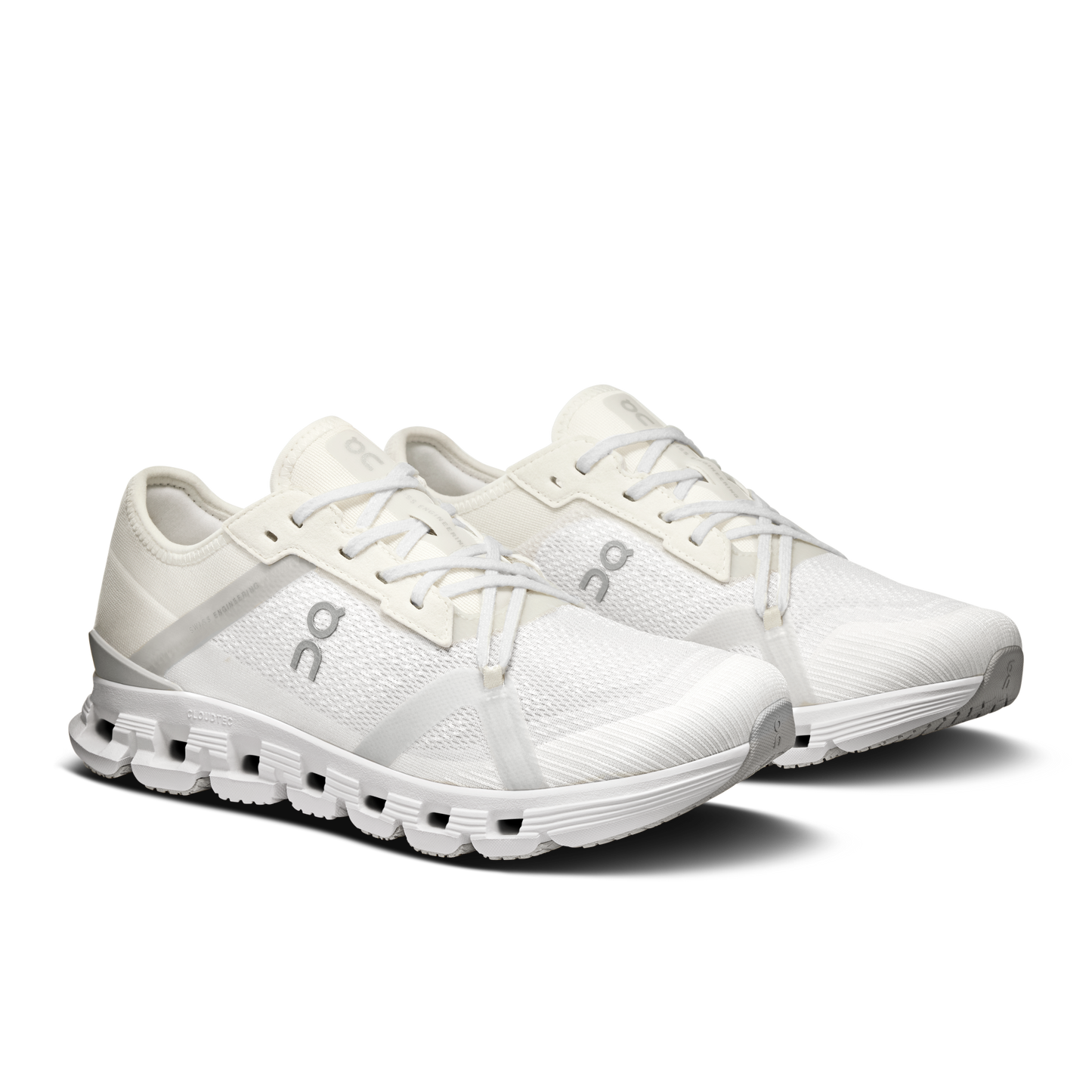 Cloud X 4 AD Women's White Wolf