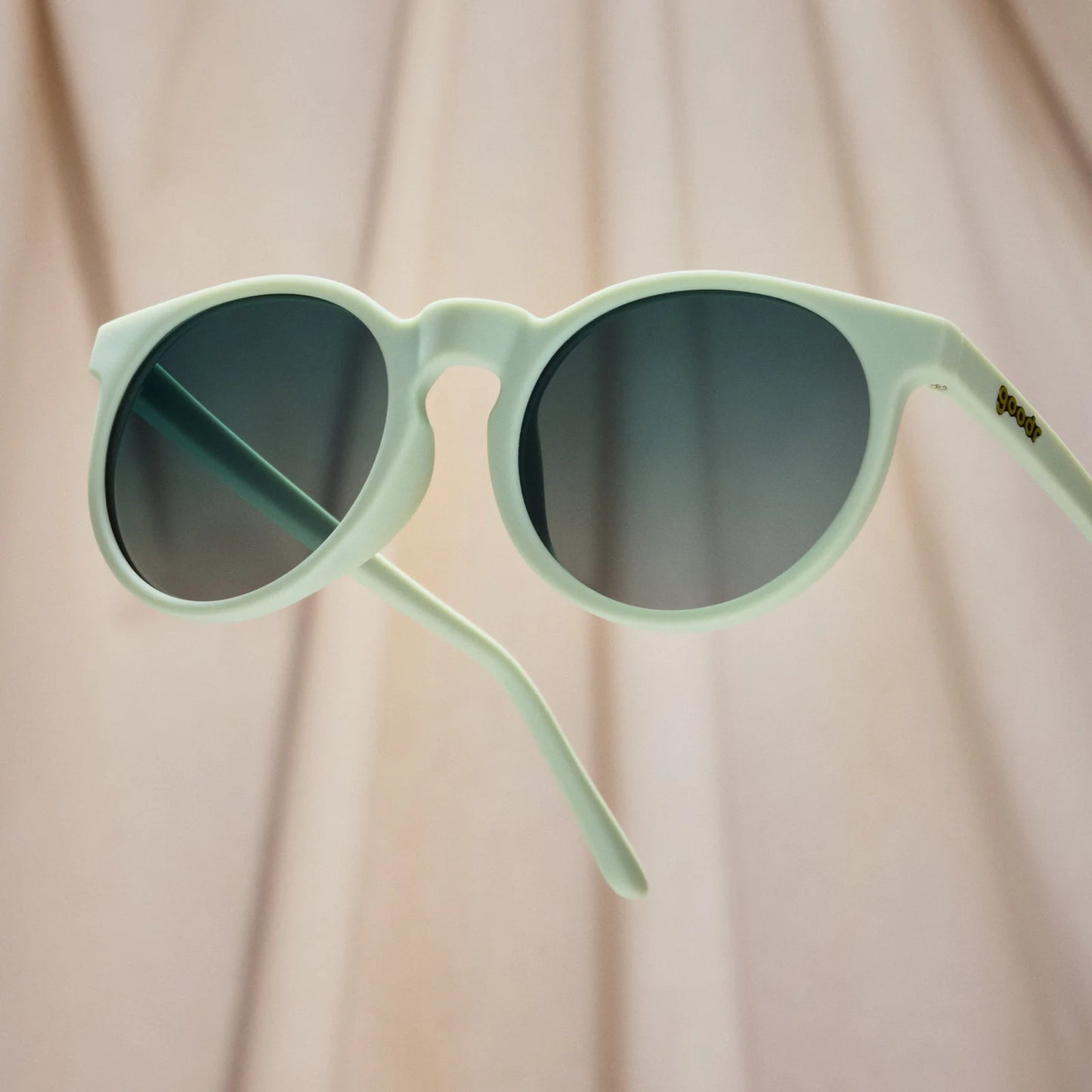 GOODR CIRCLE G Incognito Plant Parent