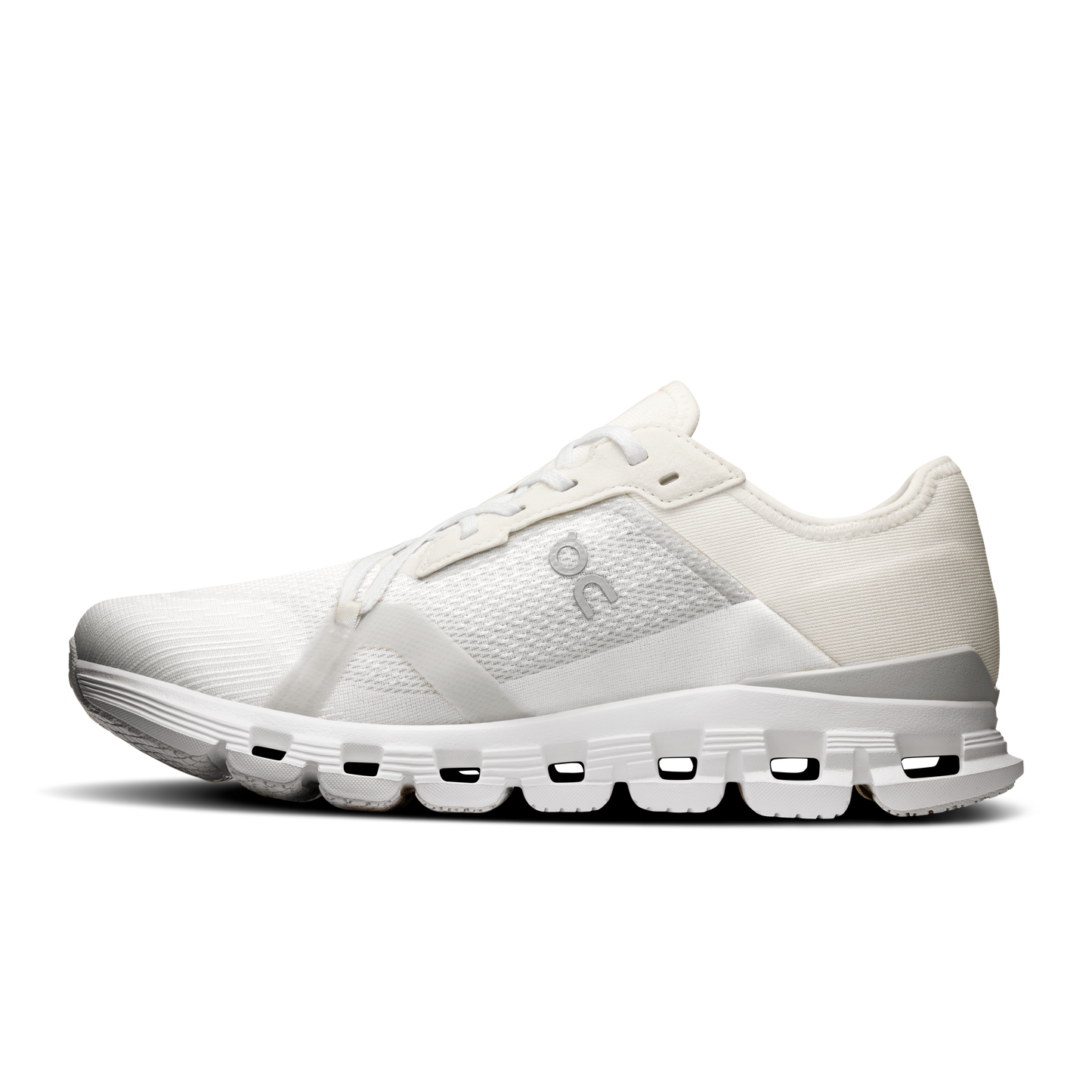 Cloud X 4 AD Women's White Wolf