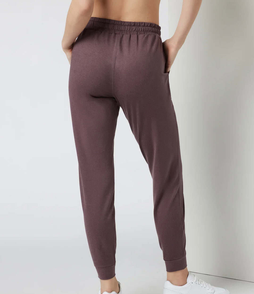 Vuori W Performance Jogger LONG Elderberry Heather